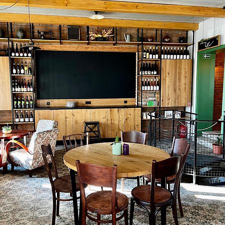 זנוימו Penzion A Bistro Stary Kopec מראה חיצוני תמונה